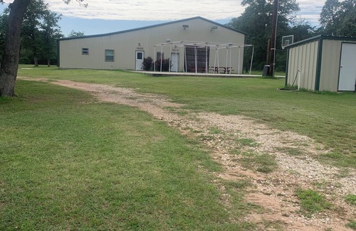 West Point Location De VR | Retreat Center, sleeps 60, with 20 people minimum - 50 a day, per person