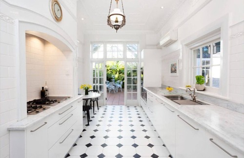 Bayview Maison | Retreat Experience on Pittwater