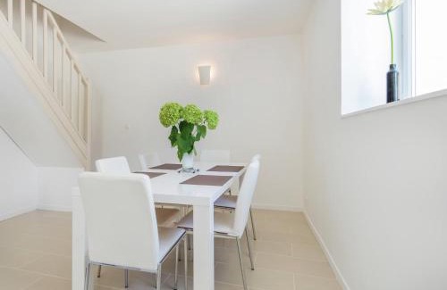 Beaumont-en-Veron Maison | Retreat in Beaumont-en-Véron