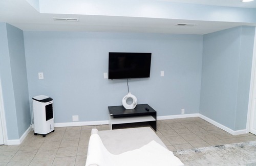 Wynnefield Appartement | Retreat to this harmonious and tranquil apartment in the quiet neighborhood.