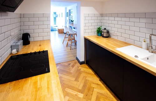 Coldharbour Appartement | Retreat with Steam room, KING bed near tube