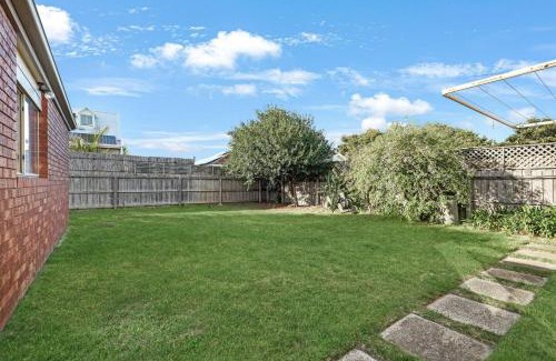 Torquay Maison | Retro Beach Break - 300 meters to the beach