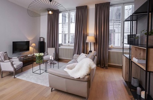 Epernay Appartement | Studio Retro Design - Bubble 8
