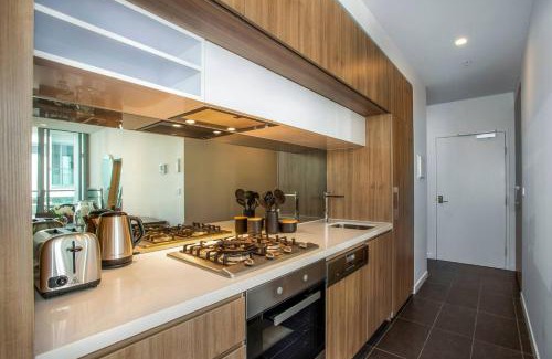 Doncaster Appartement | Retro Modern with Pool near Westfield Doncaster