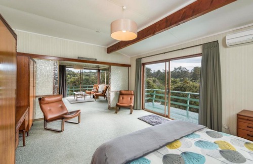 Kerikeri Maison | Retro River Retreat - Kerikeri Holiday Home