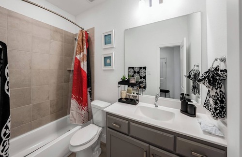 Lewisville Maison | Retro Living