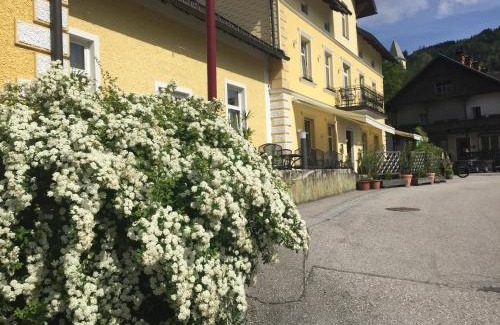 Hollenstein an der Ybbs Hôtel | Rettensteinerhof Wirtshaus