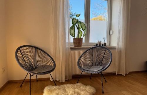 Baden Maison | revLIVING Haus Clara am Berg mit kleinem Garten