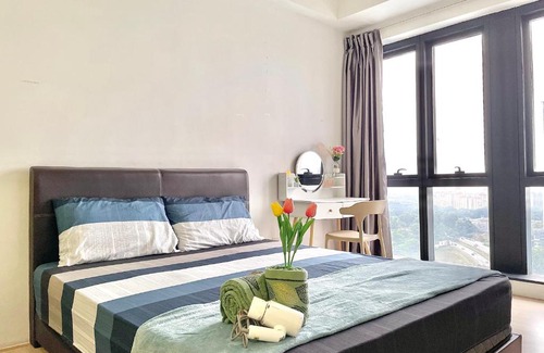 Bandar Tun Razak Appartement | REVO near Pavilion2 Stadium Bukit Jalil 4-5pax