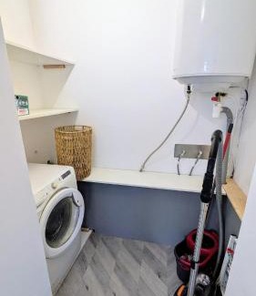 Saint-Christol-Les-Ales Appartement | Rez de jardin chez Elise