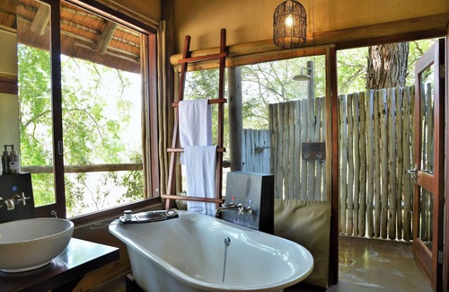 Kruger National Park Cabine | Rhino Post Safari Lodge