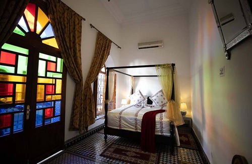 Layoun Lit Et Petit-Déjeuner | Riad Authentic Palace & Spa - Bassatine