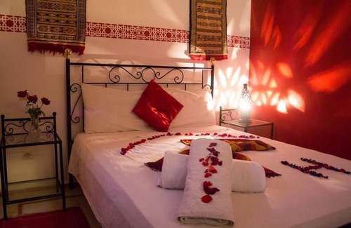 Kbour Chou Maison | Riad Eljazouli