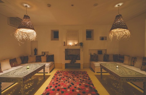 Chinen-son Hôtel | Riad Lamp