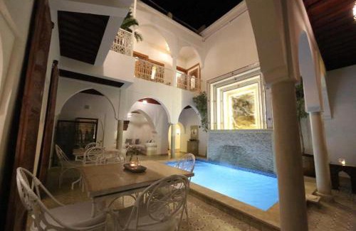 Sidi Abdallah Ghiat Lit Et Petit-Déjeuner | Riad Oum h&N B&B