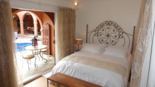Coromandel Lit Et Petit-Déjeuner | RIAD SAINT FRANCOIS & SPA