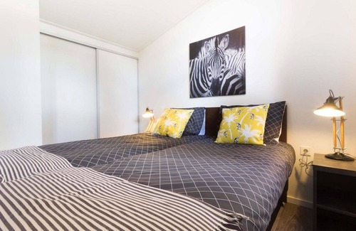 Nieuwerkerk aan den IJssel Chalet De Ski | ✓ Rialto at Parc de IJsselhoeve ✓ Holiday home for 6 persons ✓ Located in Nieuwerkerk aan den IJssel (Zuid-Holland) ✓ Holiday park next to the IJssel ✓ Book directly through the park