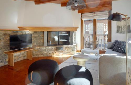 Vielha Appartement | Ribaeta by FeelFree Rentals