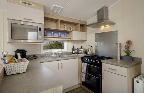 Longridge Maison | Ribble Heights Cosy Lodge Retreat with Countryside Views, Longridge, (Pet Free)