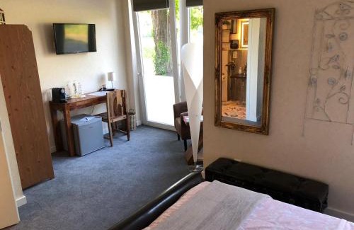 Kirchweyhe Hôtel | RiBecca