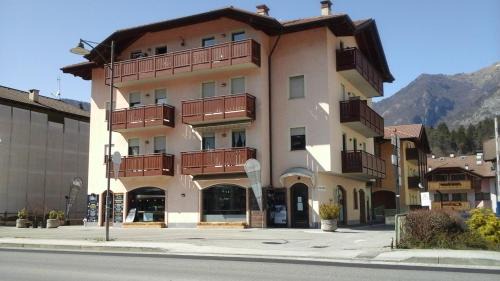 Ponte Arche Appartement | Riccadonna house Residenza Jolly