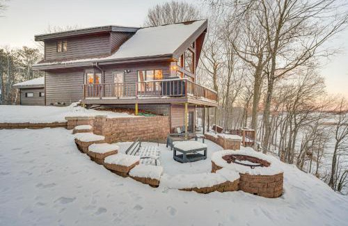 Mikana Maison | Rice Lake Cabin Retreat with Red Cedar Lake Access!