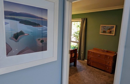 Richmond Maison | Richmond Views - Comfortable & Spacious home!