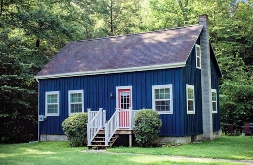 Sweet Valley Cabine | Ricketts Creekside Cabin - WIFI, grill, hammock, creek