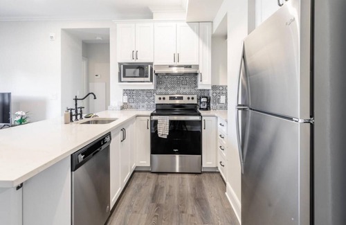 Smiths Falls Appartement | Rideau 1Bd Apartment Balcony Free Parking