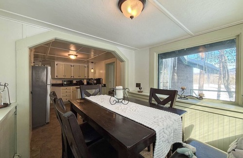 North Conway Maison | Ridge View Chalet | Incredible Views & Location