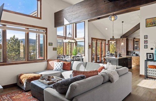 Nederland Maison | Ridge View Retreat - Panoramic Views and Hot Tub