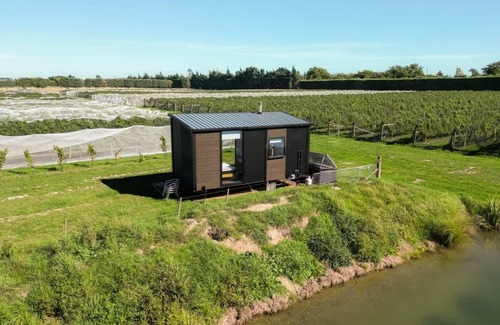 Burnham Maison | Riesling Cabin by Tiny Away