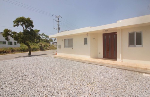 Sumuide Maison | Right from Kouri Island Private house for up to 1 / Nago Okinawa