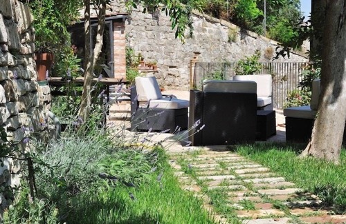Montepulciano Appartement | En plein centre de Montepulciano. Appartements dans l'ancien palais avec vue et jardin