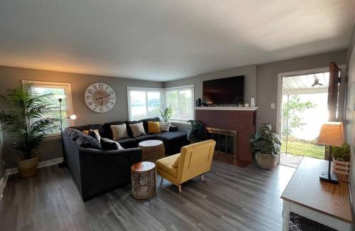 Lewiston Maison | Right on the River! walking to town/artpark/docks