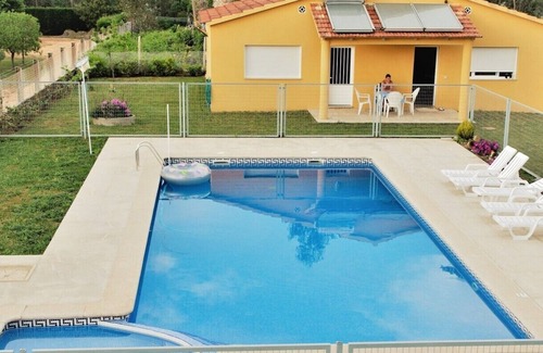 Goian Maison | Right pool house
