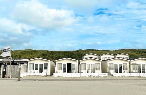 Wijk aan Zee Chalet De Ski | Rijk aan Zee Luxury Beachhouse Ecolodge with seaview