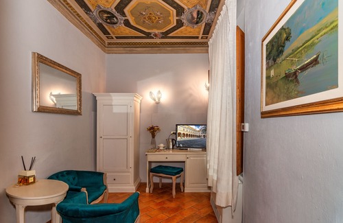 Pisa City Centre Lit Et Petit-Déjeuner | Rinascimento Bed & Breakfast