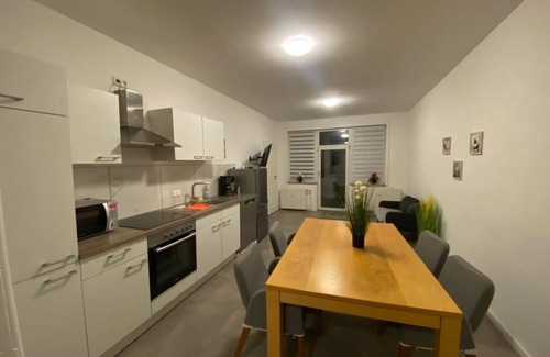 Neumuenster Maison | Ringstraße 37 W2 - 1 bedroom with terrace