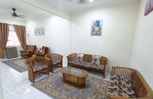 Taman Rinting Maison | Rinting Corner Islamic Homestay, Pasir Gudang