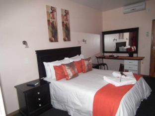 Malelane Cabine | Rio Vista Lodge