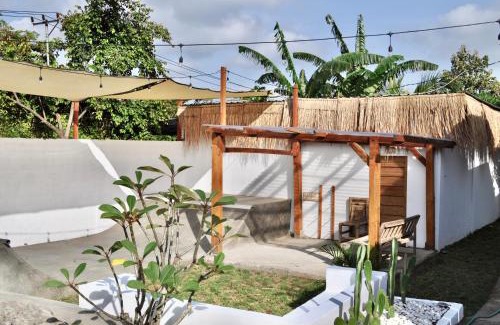 Selong Belanak Maison | Ripbowl Guest House