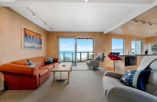 Raumati South Maison | Rippling Waves Lookout - Raumati South Home
