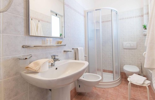 Giulianova Hôtel | Ristorante Hotel Lucia