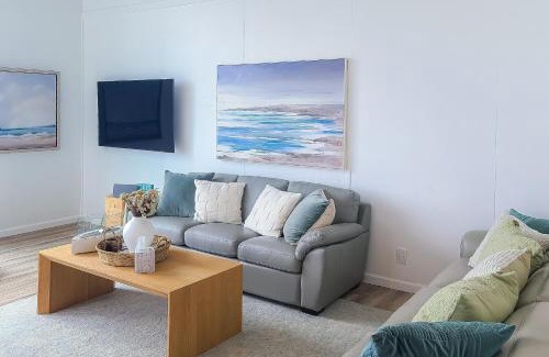 Castroville Maison | Rita's-by-the-Sea