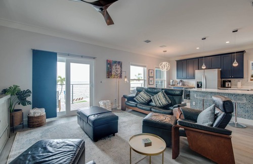 Geiger Key Maison | Ritaville | New! Waterfront Paradise with Private Pool
