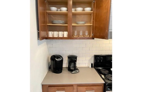 Huntington Maison | Ritter Park Flats. Convenient and spacious!