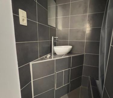 Charleroi Appartement | Rive Gauche B centre - gare - aéroport