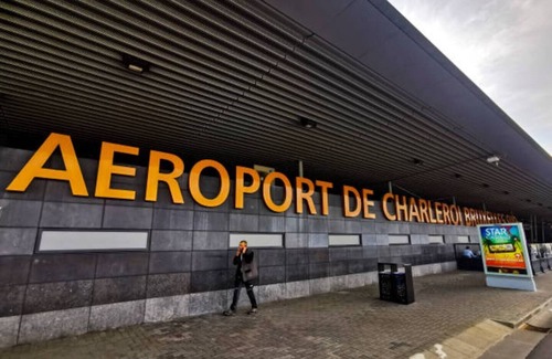 Charleroi Appartement | Rive Gauche F center - train station - airport