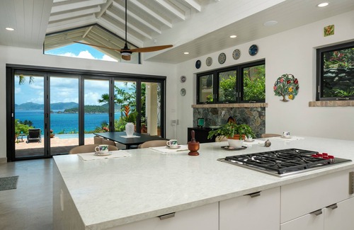 Maho Bay Quarter Maison | Rivendell, Located in St. John’s prestigious Peter Bay Estates.
